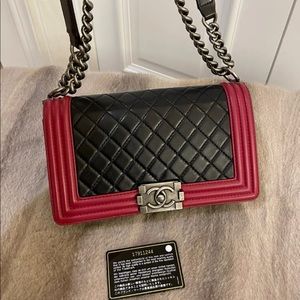 CHANEL Lambskin Quilted Medium Boy Flap Black Red